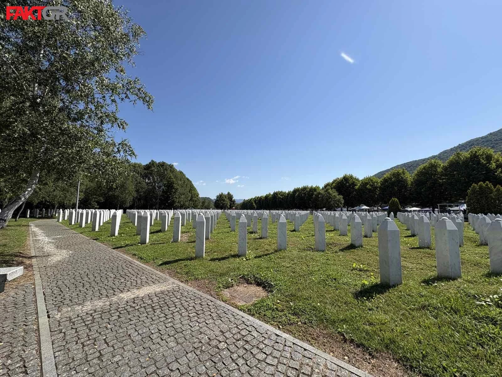 Memorijalni centar Potočari