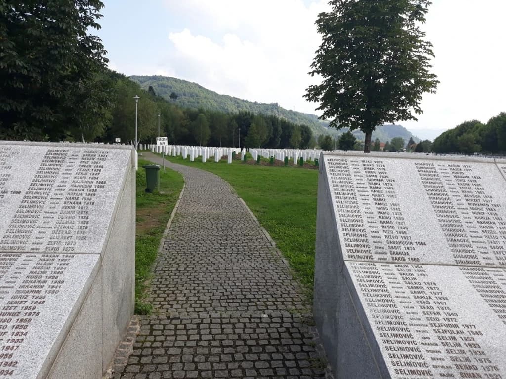 Memorijalni centar Srebrenica