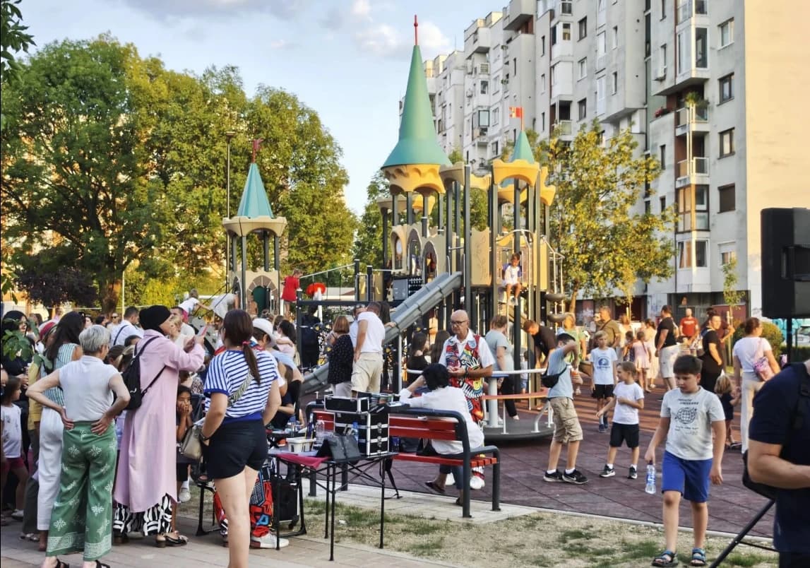 Novi Grad Sarajevo: Otvoren novi, obnovljeni dječiji park u ulici Omladinskih radnih brigada