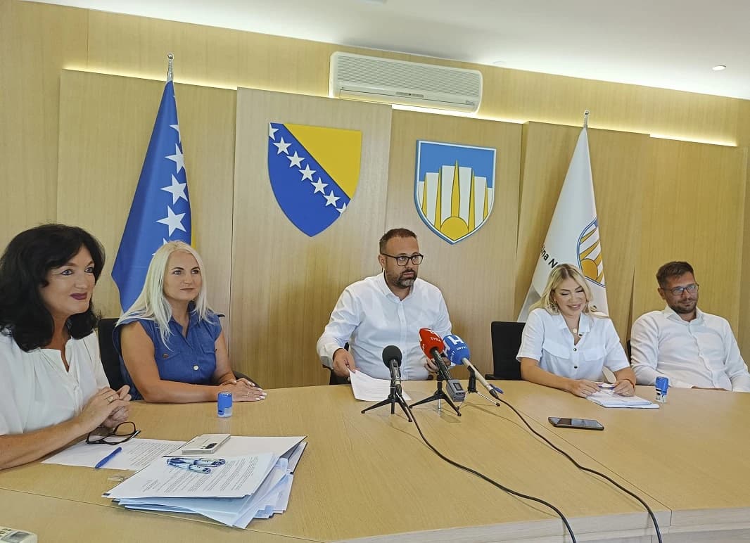 Novi Grad Sarajevo: Potpisani sporazumi za tri infrastrukturna projekta vrijedna više od 1,3 miliona KM