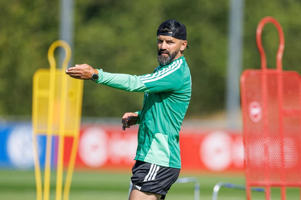 Miron Muslić pravi čistku u Schalkeu, odlazi čak devet igrača