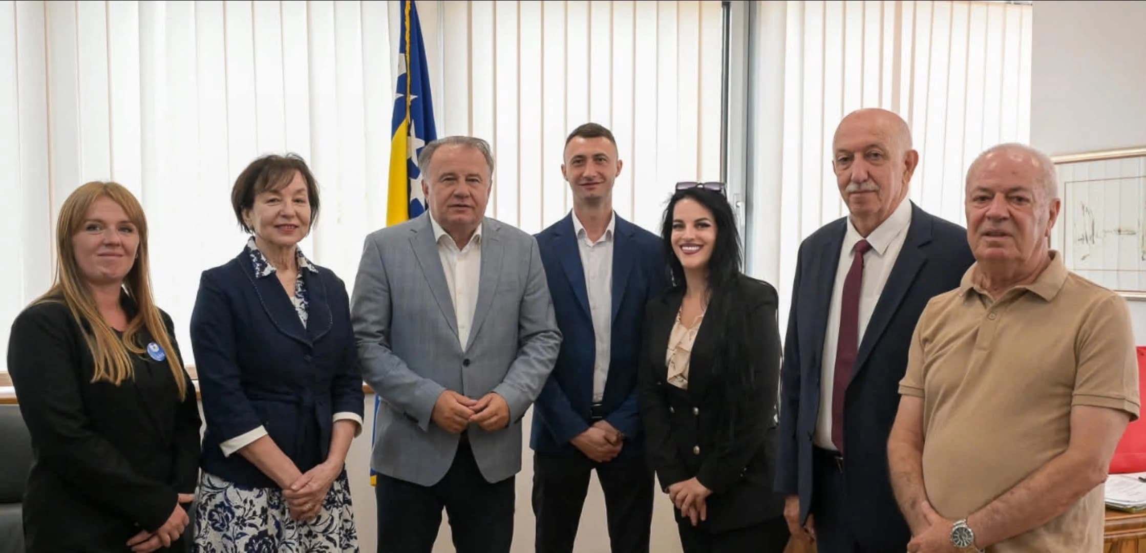 Pola je augusta, a Liste lijekova nema; Sefić: Davali nam pogrešne informacije, Nikšić kaže da još nije stigla do Vlade
