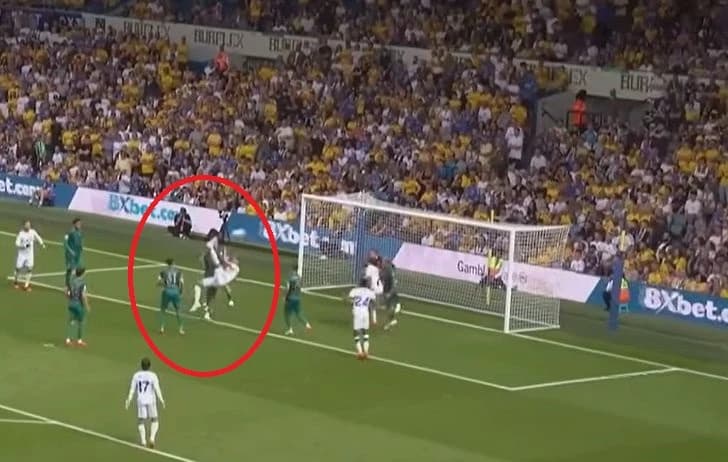 Tarik Muharemović postigao golčinu za Leeds protiv Augsburga