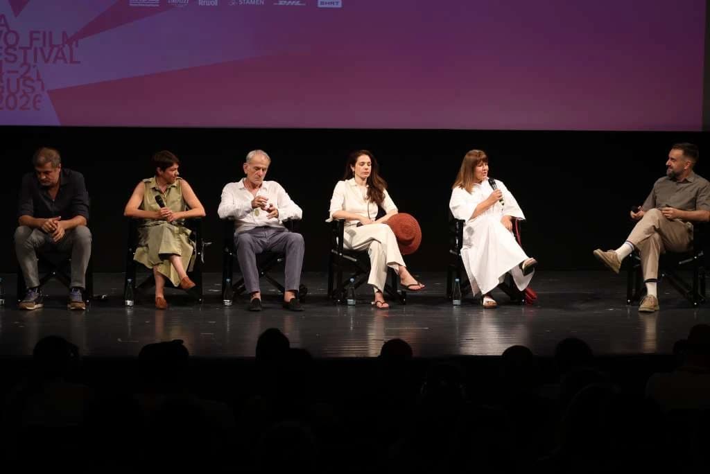 Film "Male stvari" govori o uzburkanim porodičnim odnosima kod prodaje imovine