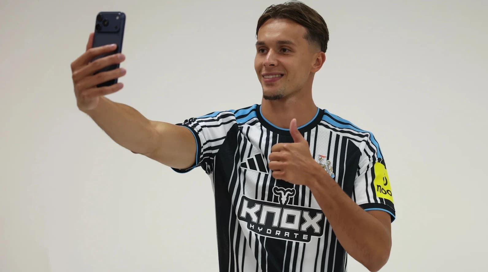 Dedićev transfer u Newcastle vrijedi 35,9 miliona eura: Poznato koliko novca ostaje Benfici