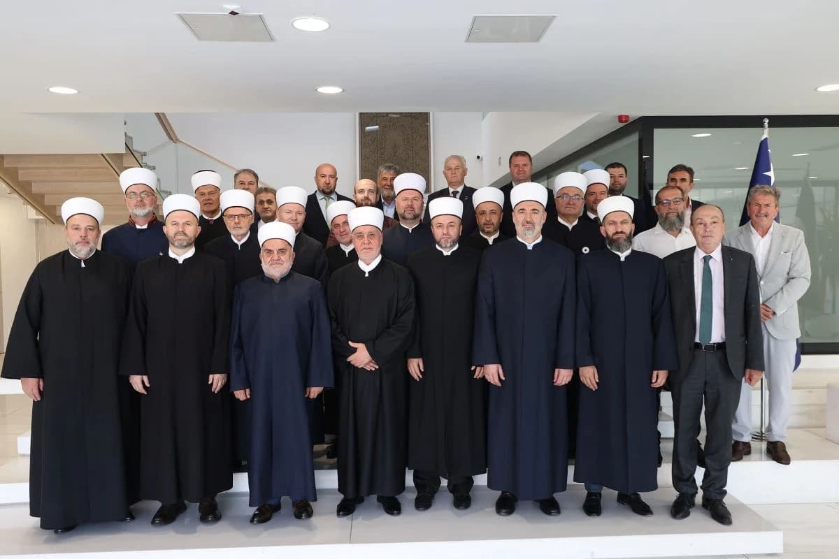 Potpisnici Povelje o jedinstvu Islamske zajednice u Sandžaku i Srbiji posjetili Rijaset