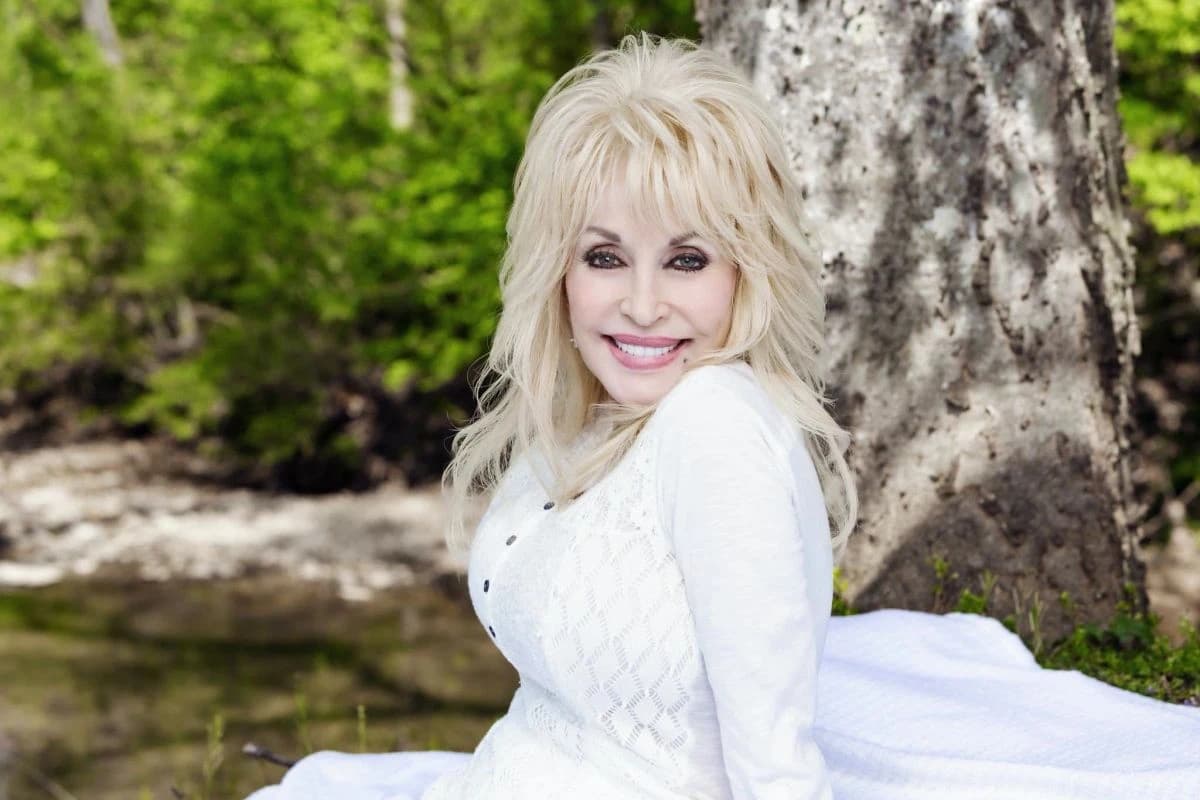 Otkriveno od čega je preminula Dolly Parton, ikona američke kantri muzike