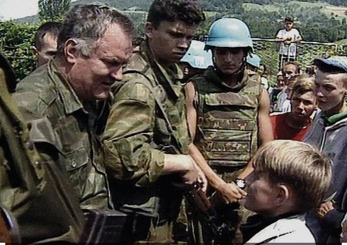 Sramne reakcije iz RS-a, za njih je zločinac Mladić heroj, za ostatak svijeta i historiju brutalni presuđeni zločinac