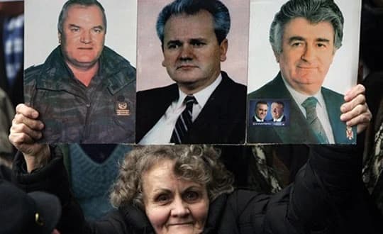"Turci moraju nestati": Mladić od opsade Sarajeva do genocida u Srebrenici