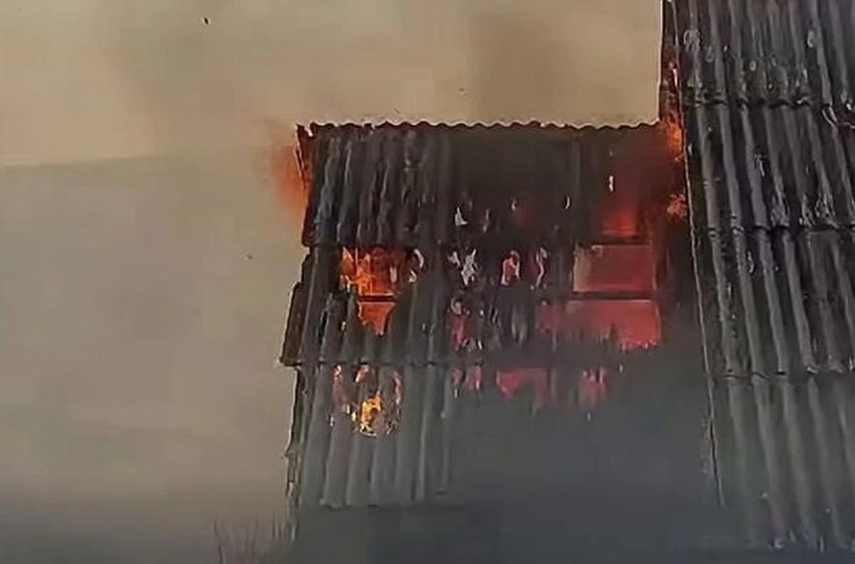 Tokom noći i jutra nas očekuje jak vjetar: Moguće širenje požara