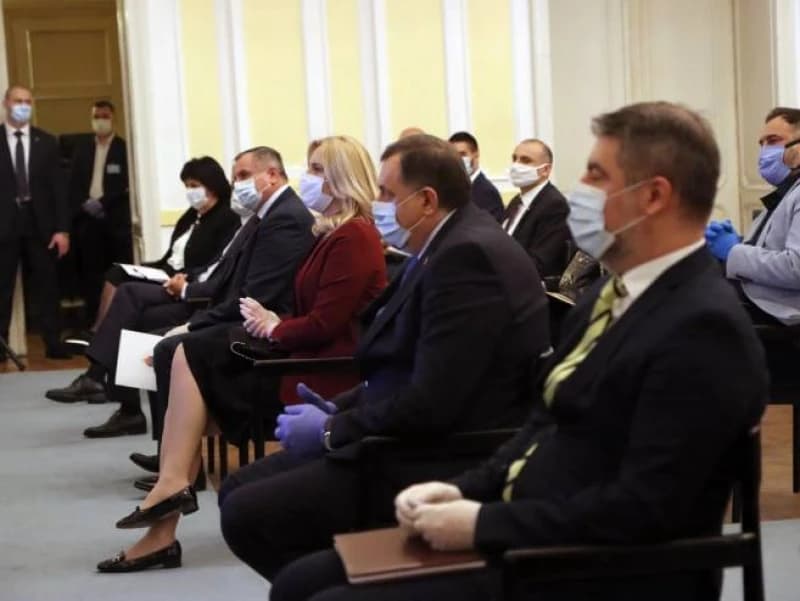 NSRS izglasala uvođenje vanrednog stanja u RS-u, ali odluka još ne može stupiti na snagu