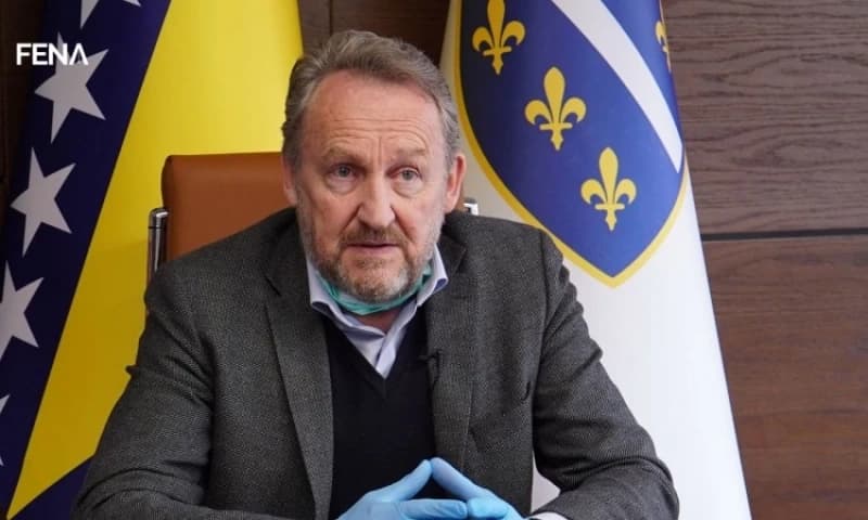 Predsjednik SDA Bakir Izetbegović