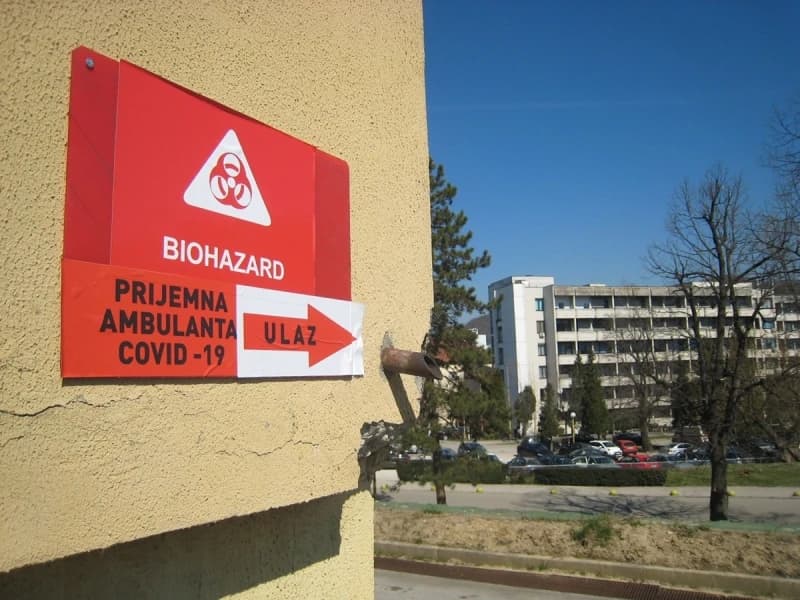 Klinika za zarazne bolesti UKC-a Tuzla