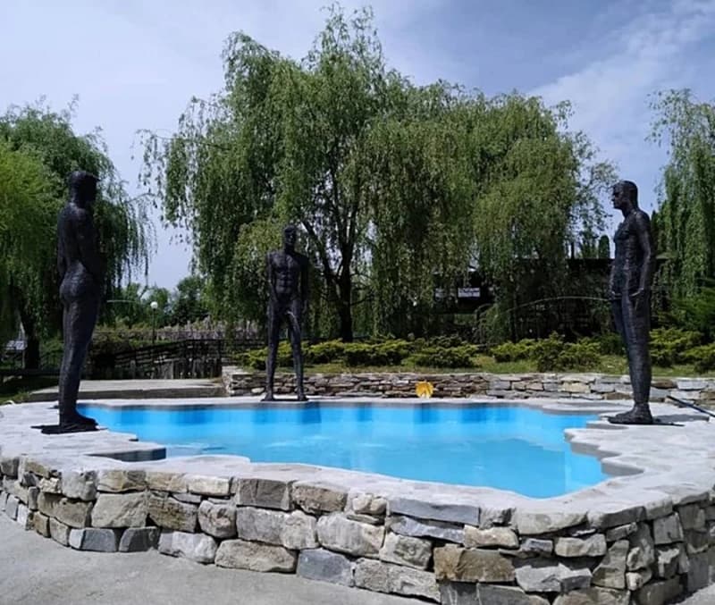Fontana u Etno selu "Čardaci"