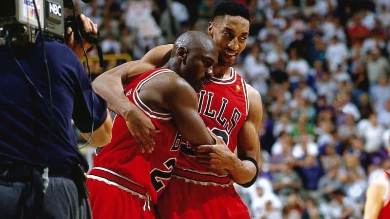 Progovorio i dostavljač pizze kojom se otrovao Michael Jordan