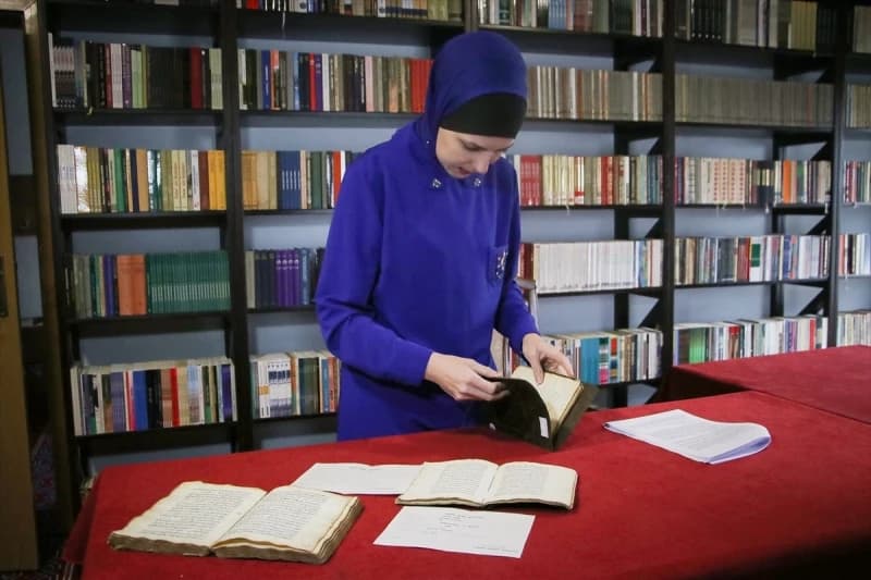Zaštićena zbirka Ferhat-pašine biblioteke u Banjoj Luci čuva vjekovima stare rukopise