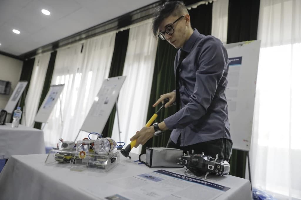 Sarajevski studenti napravili robota za borbu