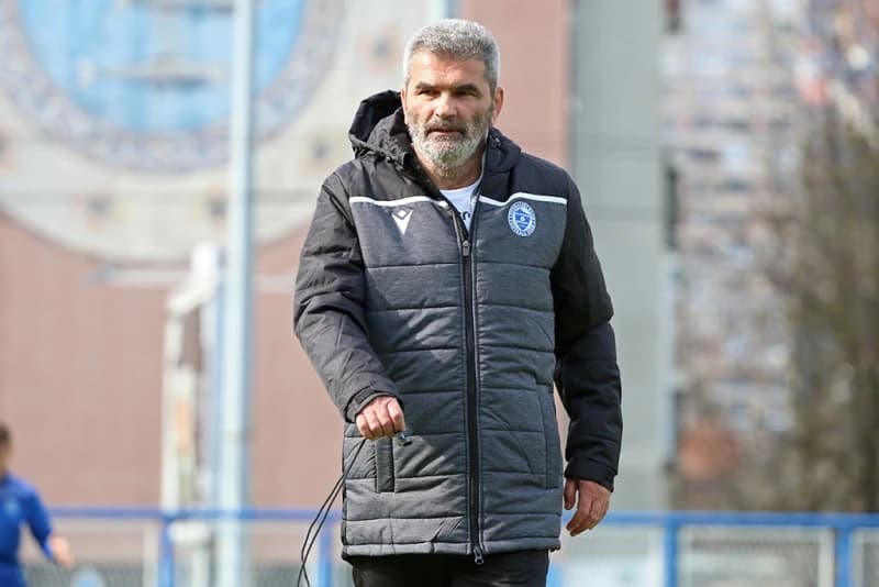 Baka vodio prvi trening: Željo sutra putuje u Semberiju