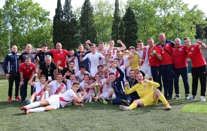 Kadeti mostarskog Zrinjskog prvaci Bosne i Hercegovine