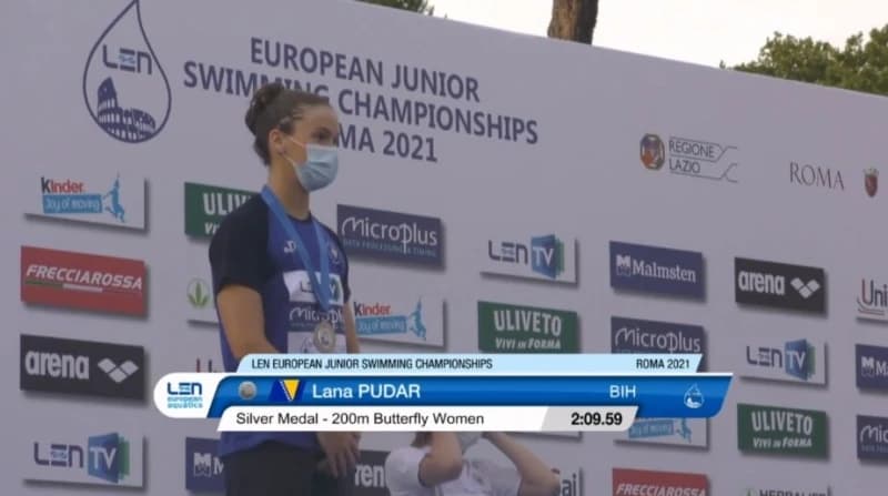 Ponos bh. sporta: Lana Pudar ponosno pozirala sa evropskim srebrom