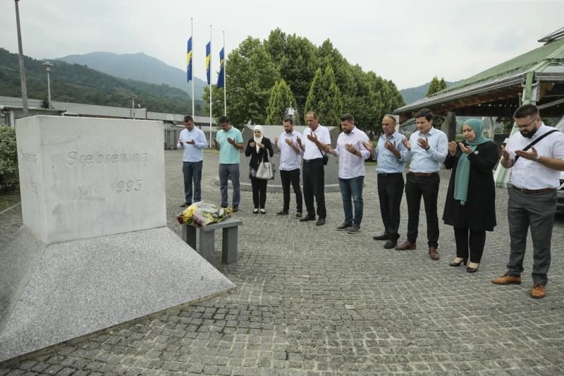 Komemorativna sjednica posvećena žrtvama Srebrenice bez bošnjačkih odbornika