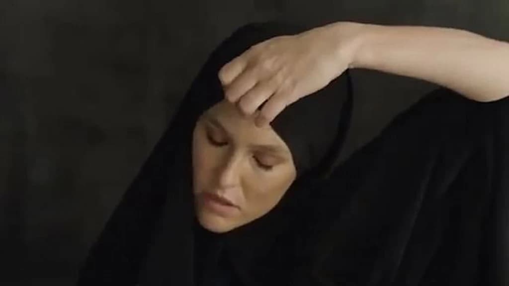 Izraelska manekenka strgla nikab sa lica i razbjesnila javnost