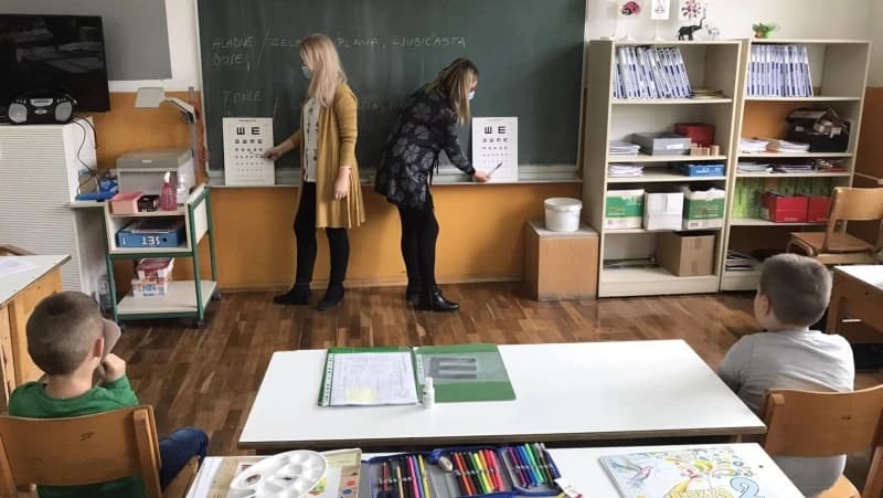INZ: Svaki četrnaesti školarac u ZDK ima probleme s vidom