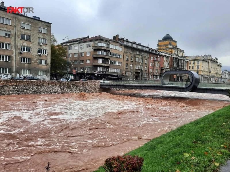Vodostaj Miljacke u padu, intenzitet padavina oslabio