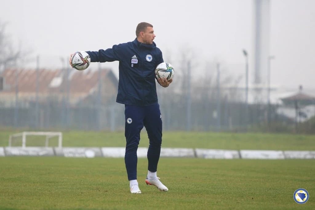 Posljednji trening pred Finsku: Džeko prvi put radio s ekipom