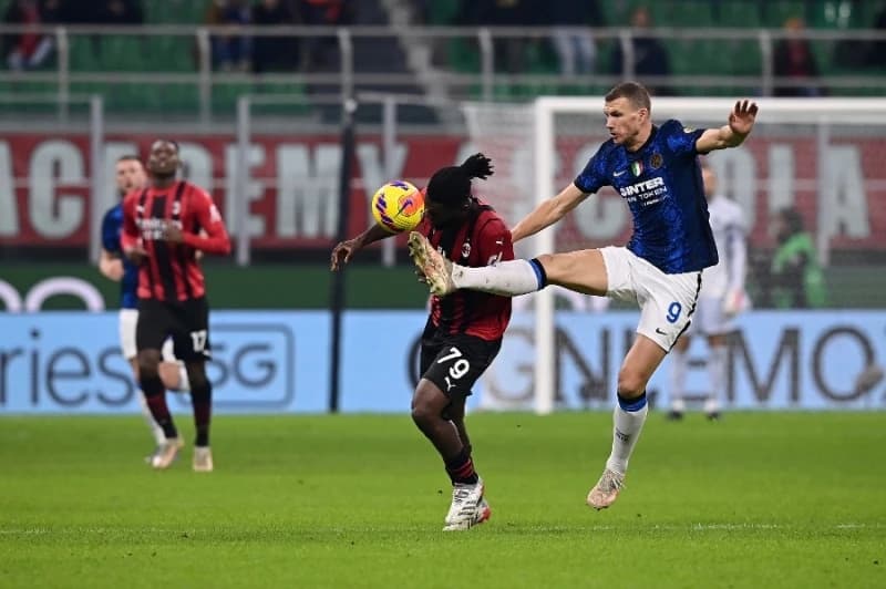 Džeko spreman za Napoli i Shakhtar?