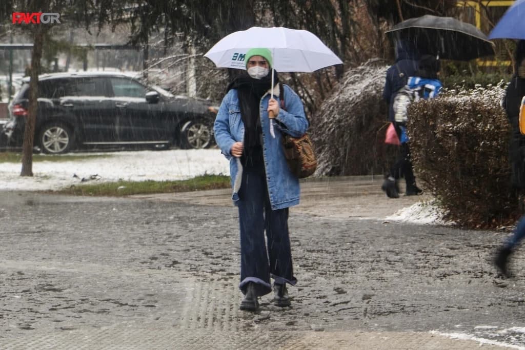 Pretežno oblačno jutro u BiH, u drugom dijelu dana kiša i snijeg