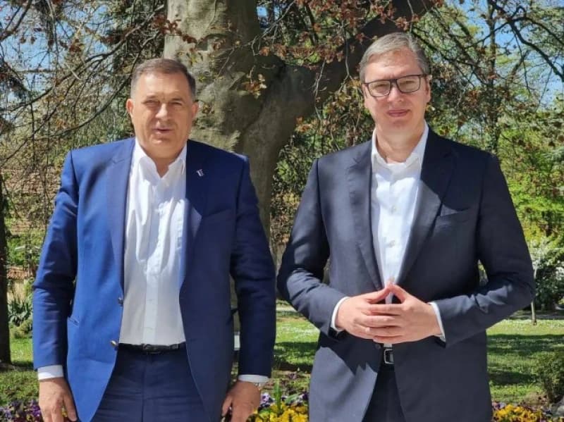 Šta znači Vučićeva poruka nakon sastanka s Dodikom: Srbija će pomagati RS u svim oblastima