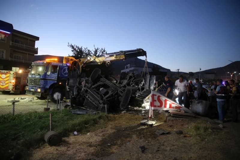 Još jedna tragedija u Turskoj: Kamionu otkazale kočnice, poginulo 16 osoba i 29 povrijeđeno