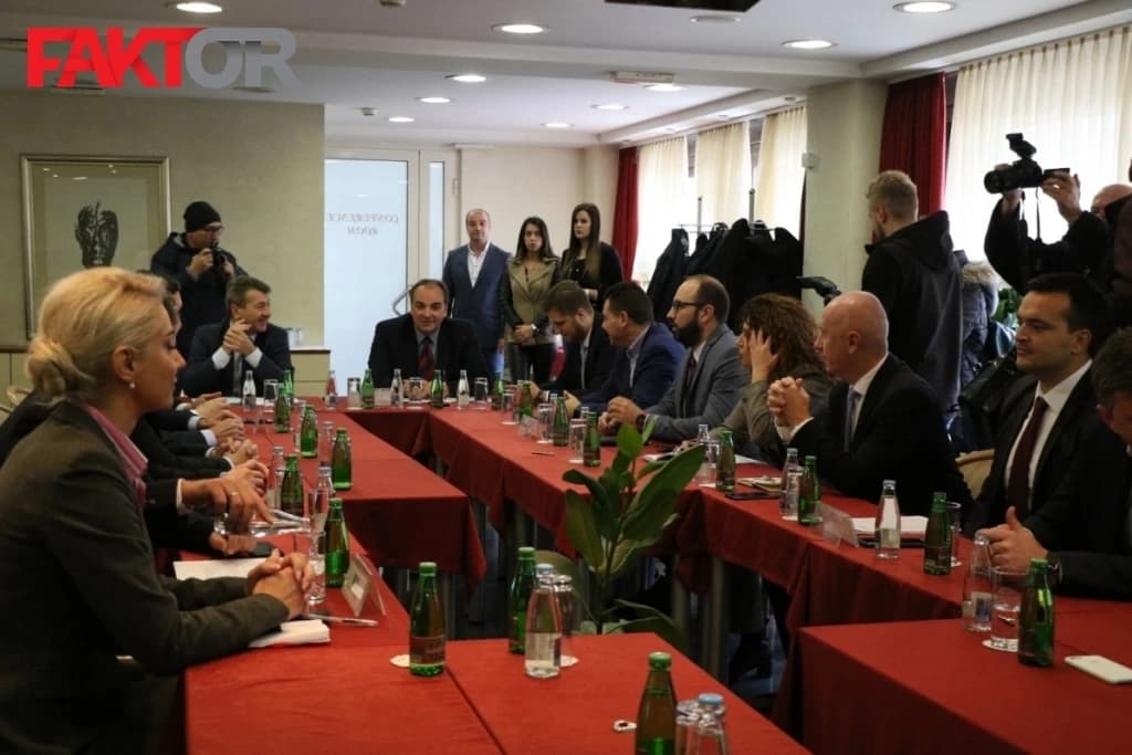 Počeo još jedan sastanak za formiranje vlasti u Kantonu Sarajevo