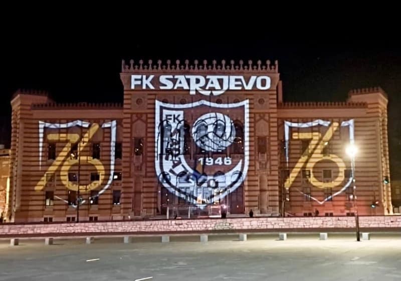 Vijećnica u znaku 76. rođendana FK Sarajevo