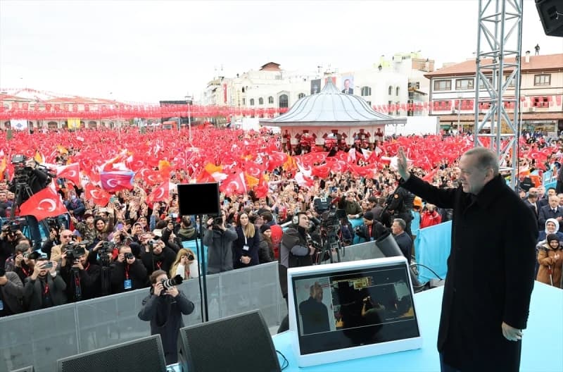 Erdogan: Turska je odlučna protivterorističkim operacijama učiniti granice sigurnima