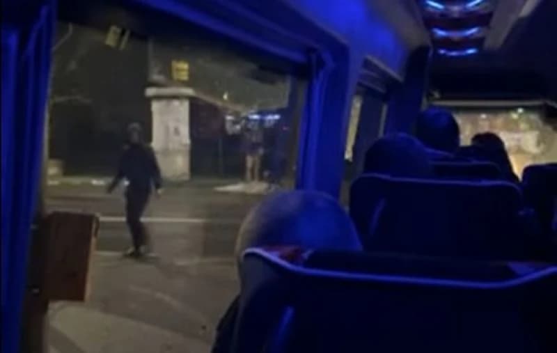 U Brčkom napadnut autobus sa igračima KMF Radnik, stižu osude iz RS-a