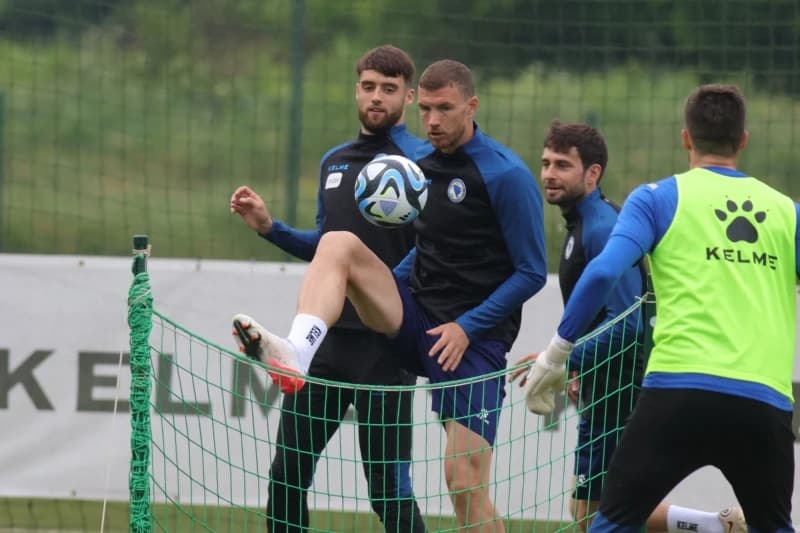 Zmajevi predani i motivirani, Hadžibegić realizira sve što je zacrtao
