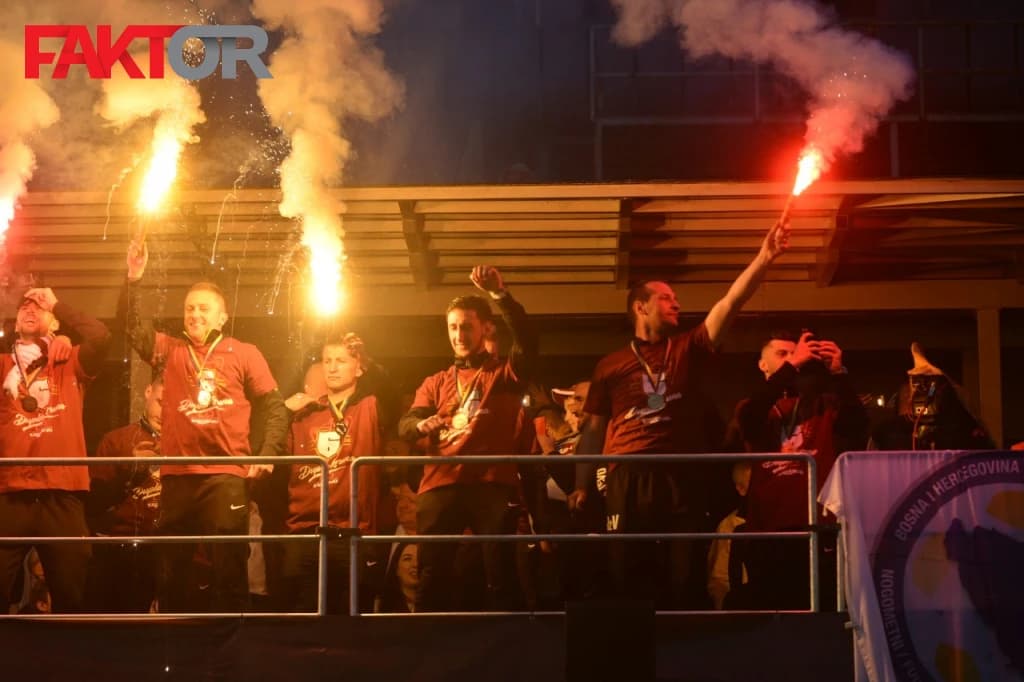 FK Sarajevo u dvije riječi na Facebooku opisao duplu krunu