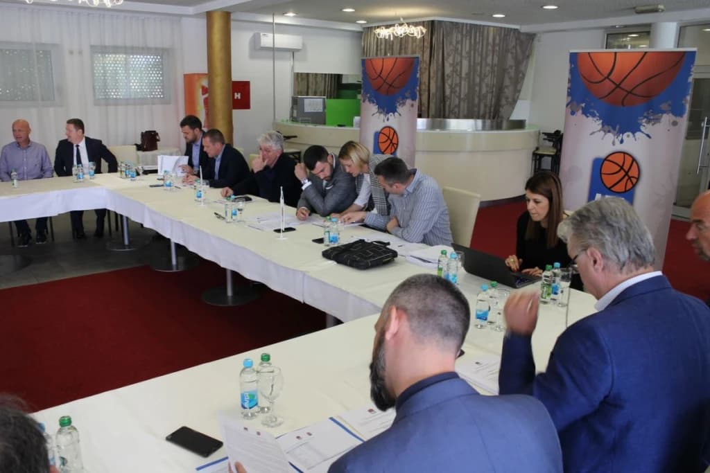 Predstavnici ABA lige donijeli važne zaključke, problemi na parkingu
