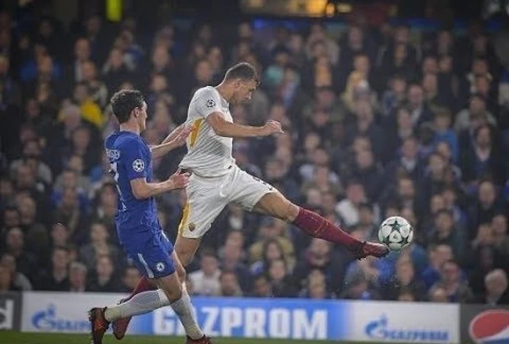 Gol desetljeća za Romu je postigao Edin Džeko