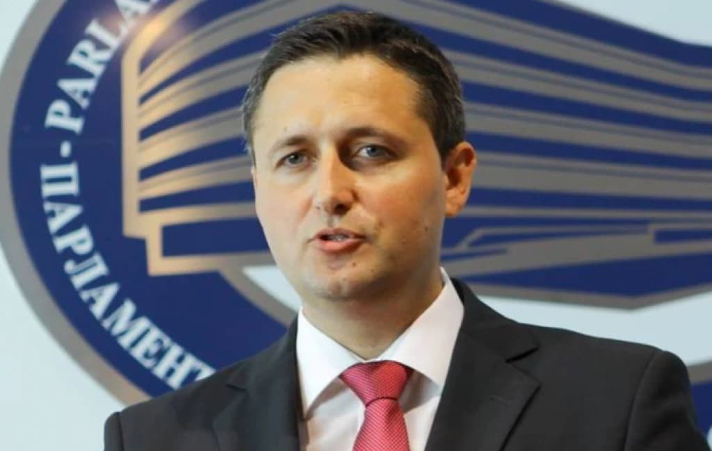 Bećirović poručio Dodiku: Postoji samo država Bosna i Hercegovina i državna imovina, dosta je više
