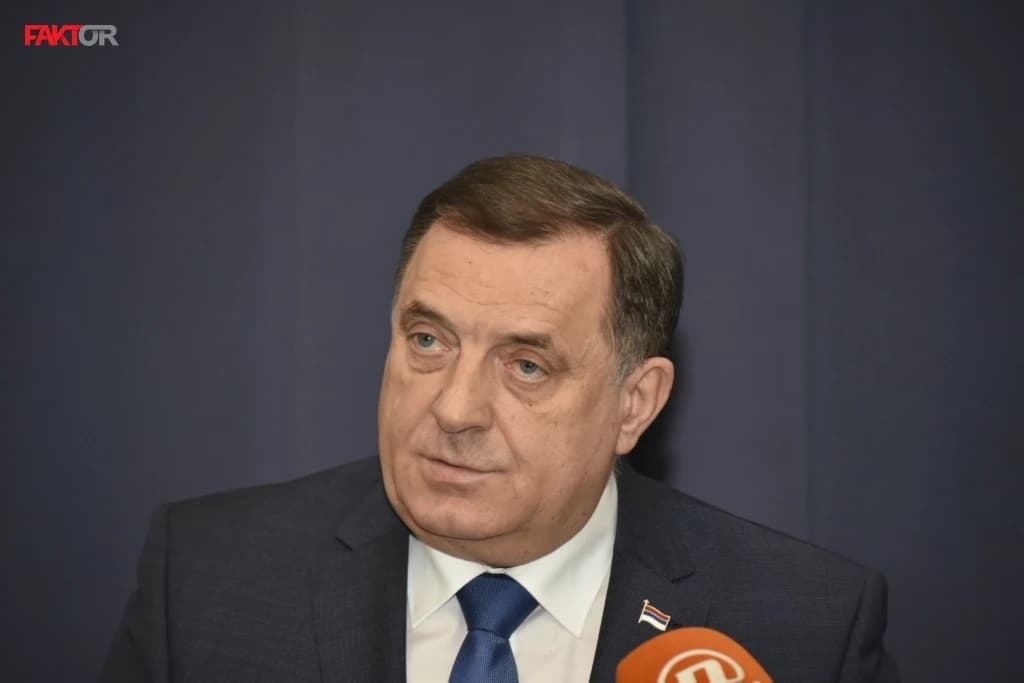 Dodik: Tražimo 200 miliona eura od MMF-a, po 100 miliona svakom entitetu
