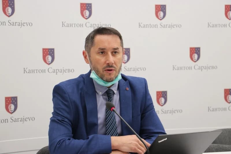 Očekuje se da će na račune pogođenih preduzeća u KS do kraja dana "leći" 7,6 miliona KM