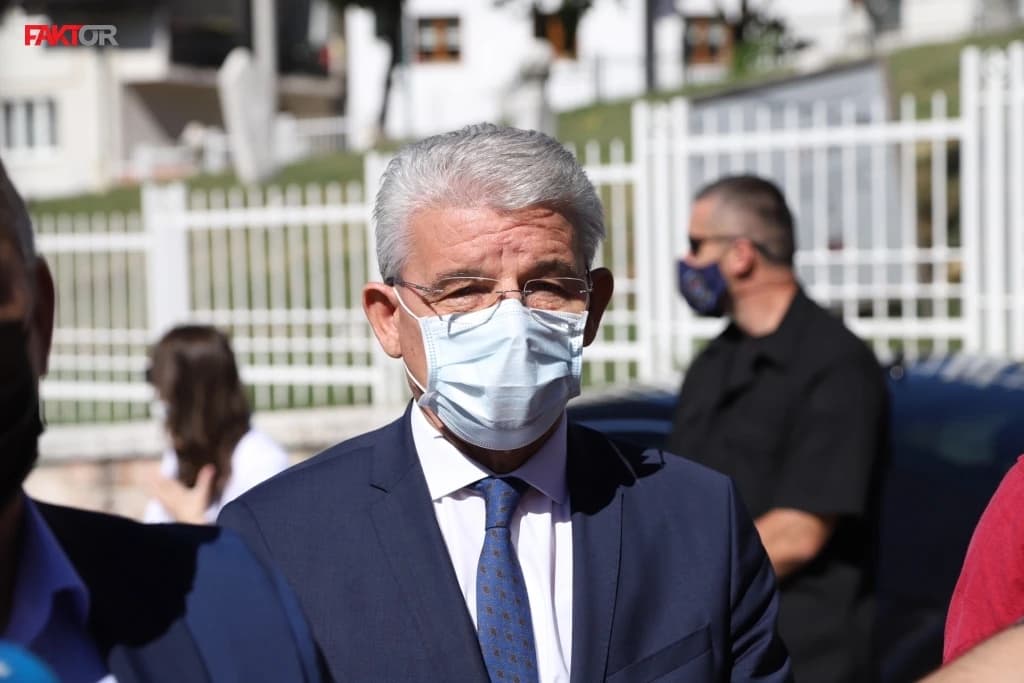 Džaferović: NATO i EU put Crne Gore bili su pod vođstvom Đukanovića, sada gledamo napade na Bošnjake