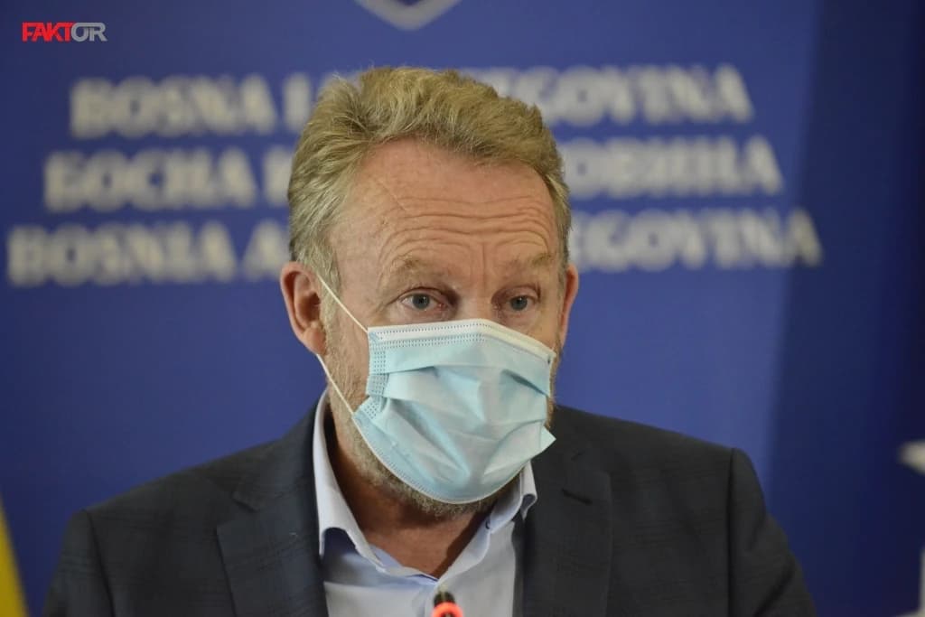 Izetbegović: Totalna je neistina da je Sarajlić u Tužilaštvu pitan o meni i da sam se ja spominjao