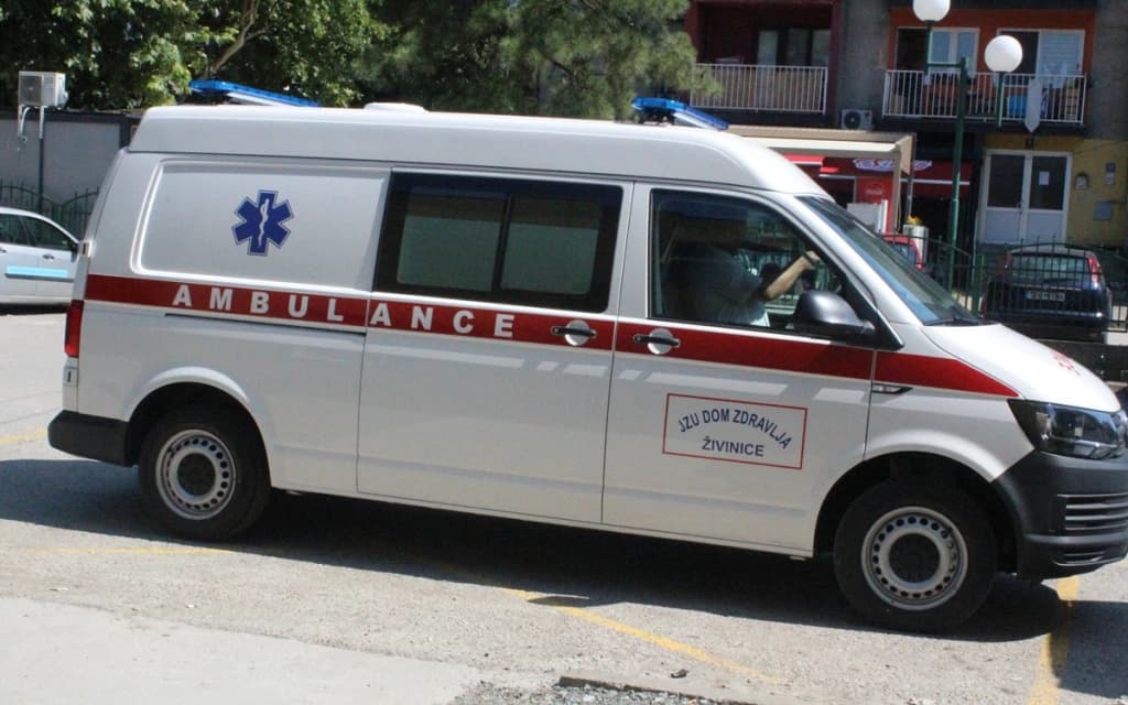 Kamion usmrtio pješaka u Živinicama, saobraćaj obustavljen