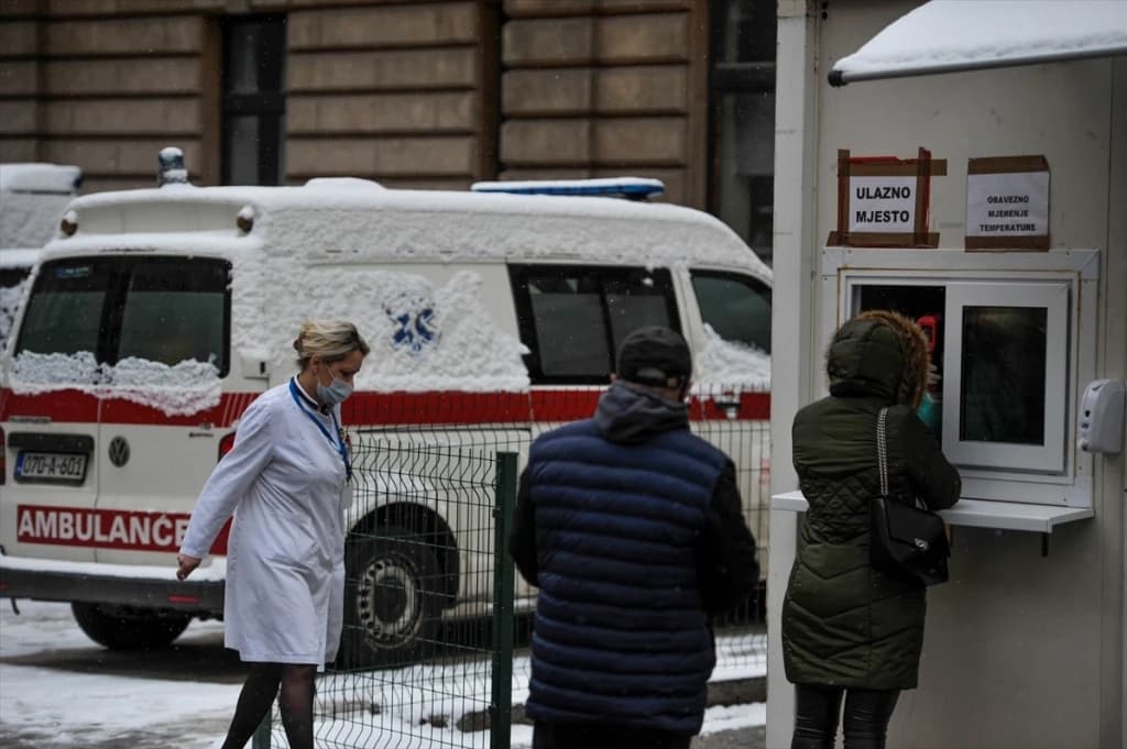 U BiH 330 novih slučajeva zaraze koronavirusom, preminulo 16 osoba