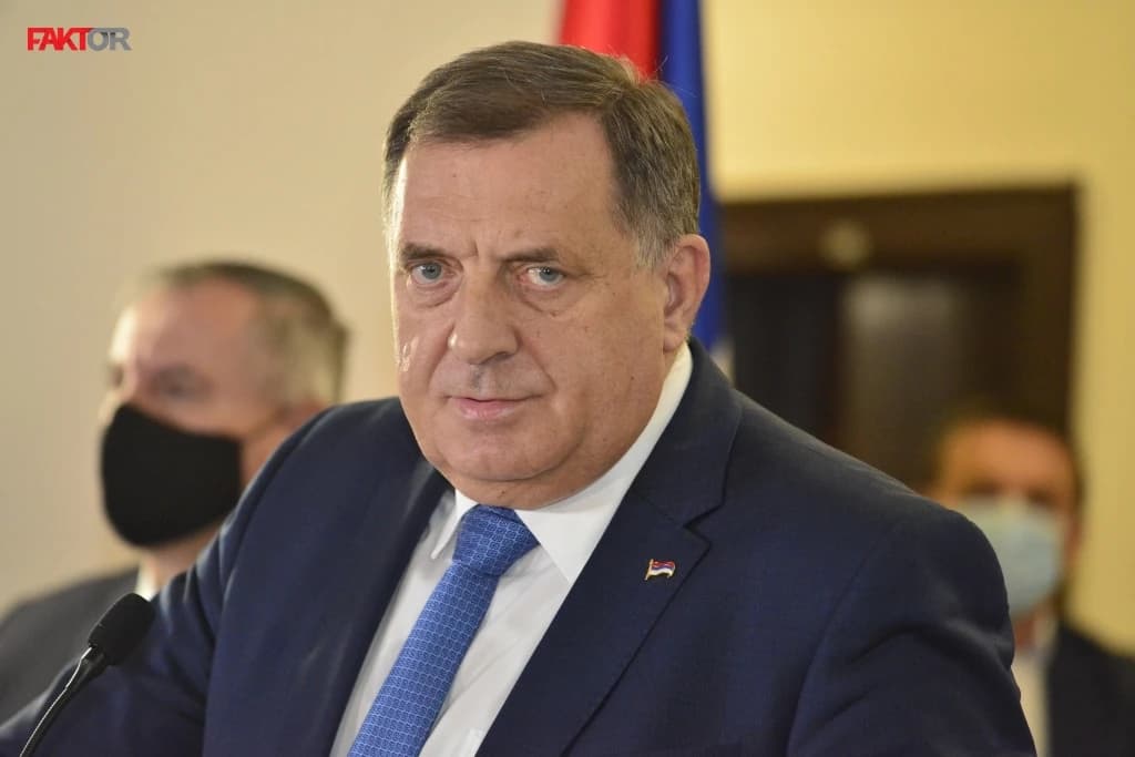 Dodik: Komšić i Džaferović ugovorom s IZBiH favorizuju muslimane, a katolike i pravoslavce smatraju strancima