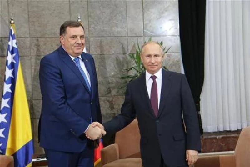 Putin: Ukrajina je vještačka država, jedan smo narod; Dodik: BiH je iluzija, Bošnjaci su bili Srbi